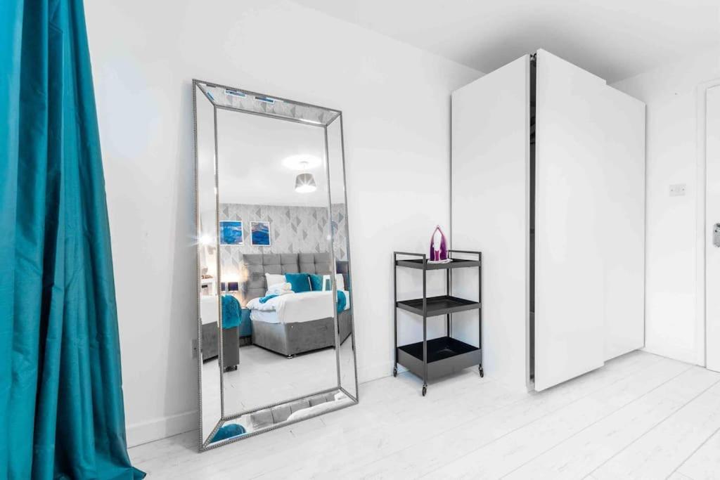 برمنغهام ✪Central✪6Bed✪ Parking✪Pool Table✪Private Patio ✪ المظهر الخارجي الصورة