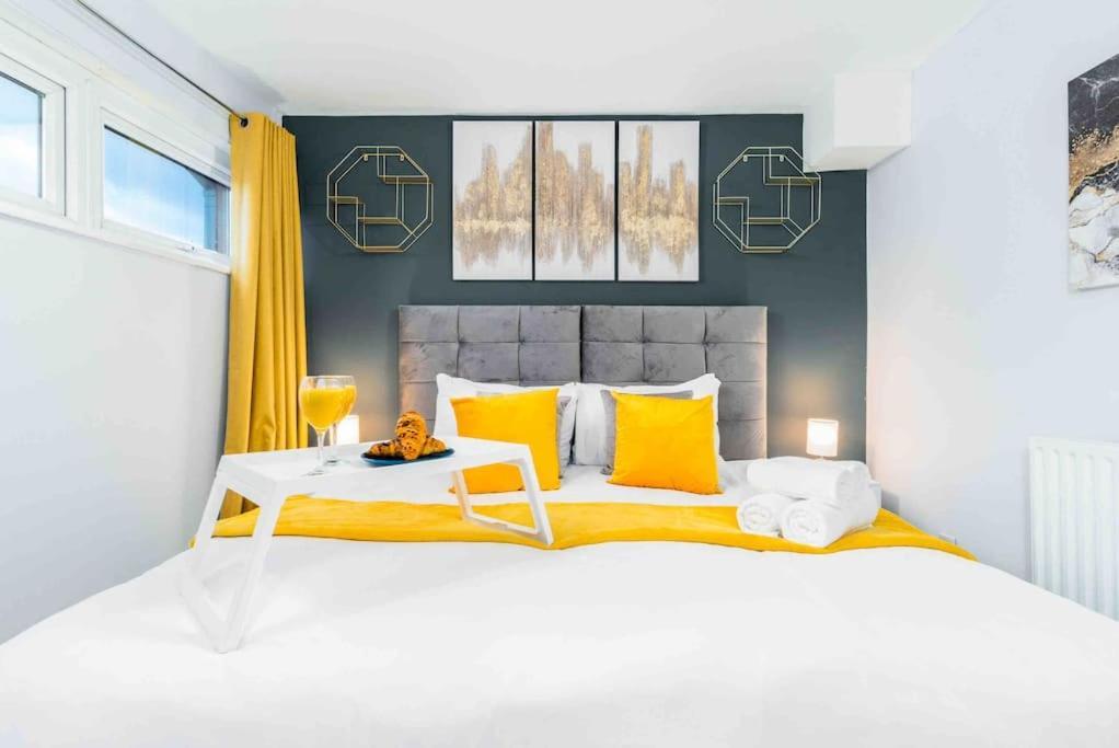 برمنغهام ✪Central✪6Bed✪ Parking✪Pool Table✪Private Patio ✪ المظهر الخارجي الصورة